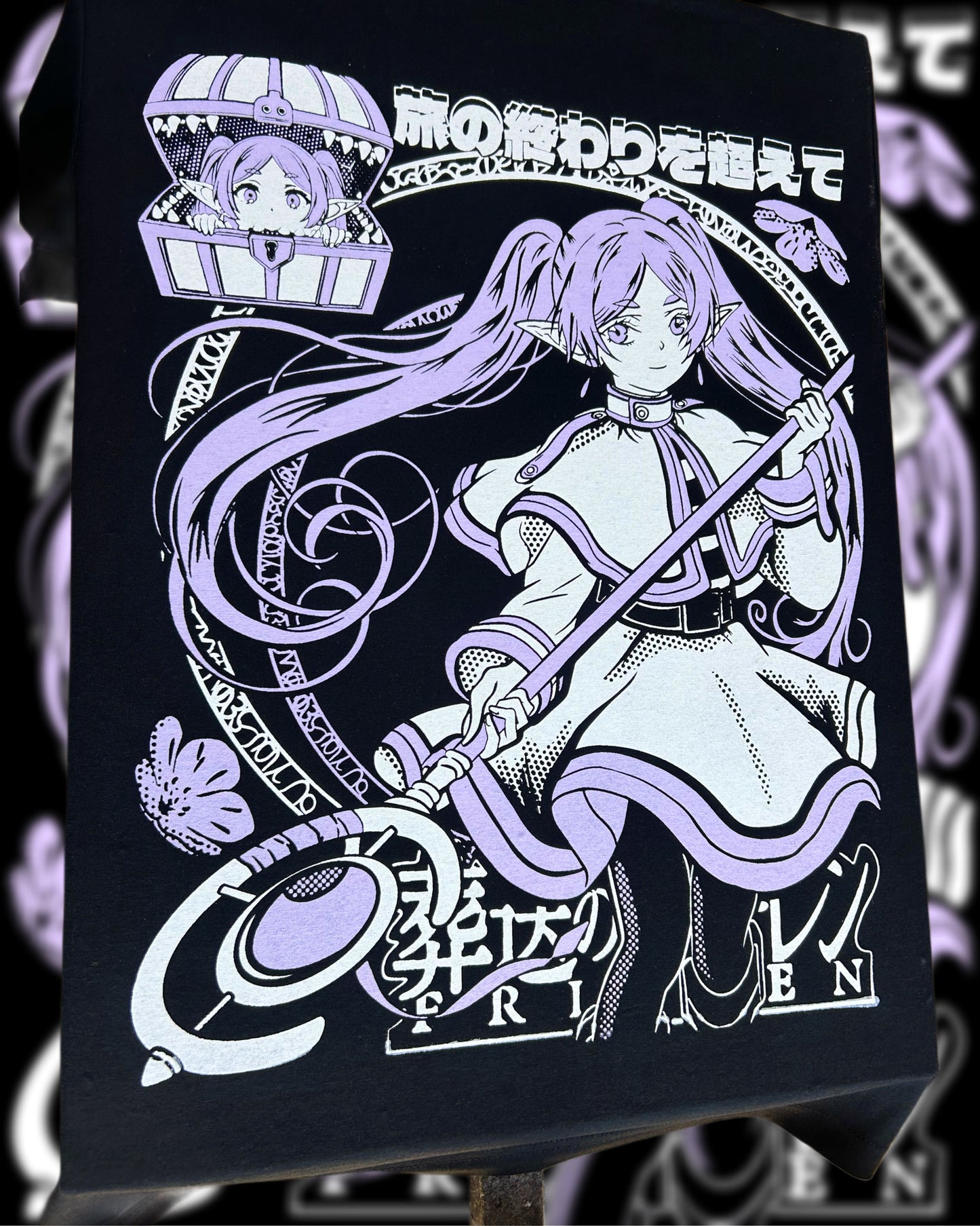 Polera negra Frieren/Sōsō no Frieren